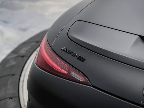 Used 2022 Mercedes-Benz SL 55 AMG 4MATIC image 19