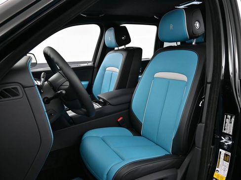 Used 2024 Rolls-Royce Cullinan Black Badge w/ Driver's Package image 5