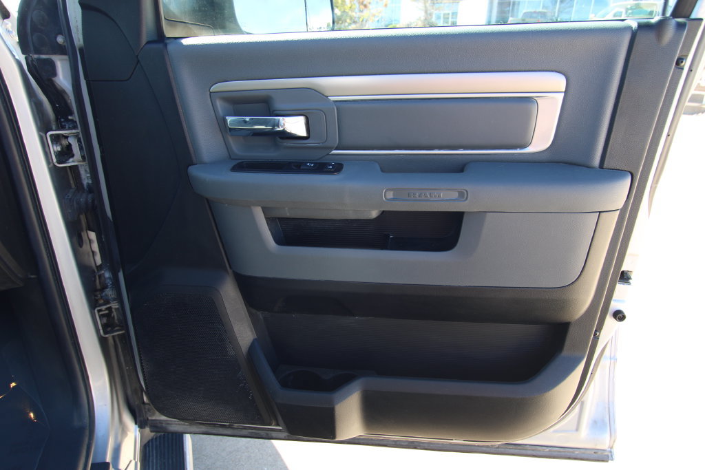 Used 2014 RAM 1500 Big Horn AWD/4WD image 39