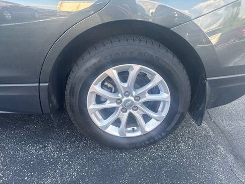 Used 2019 Chevrolet Equinox LT FWD image 11