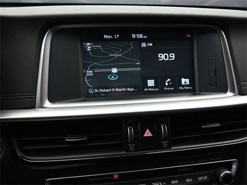 Used 2020 Kia Optima Premium image 14