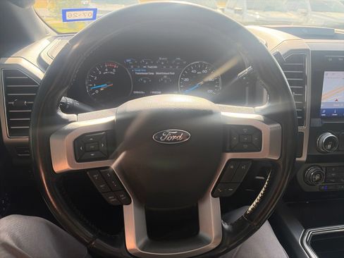 Used 2020 Ford F250 Platinum w/ FX4 Off-Road Package AWD/4WD image 19