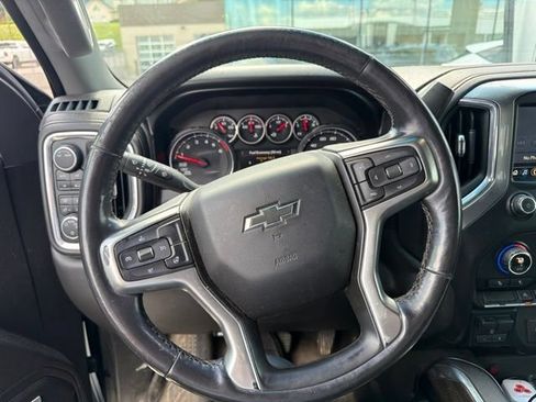 Used 2021 Chevrolet Silverado 1500 RST w/ Convenience Package II AWD/4WD image 2