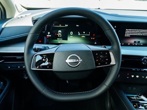 New 2025 Nissan Murano SL image 12