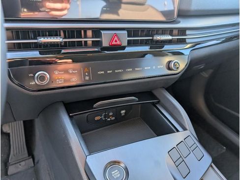 New 2026 Kia Sportage LX image 22