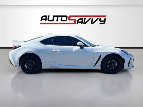 Used 2024 Subaru BRZ Limited RWD image 8
