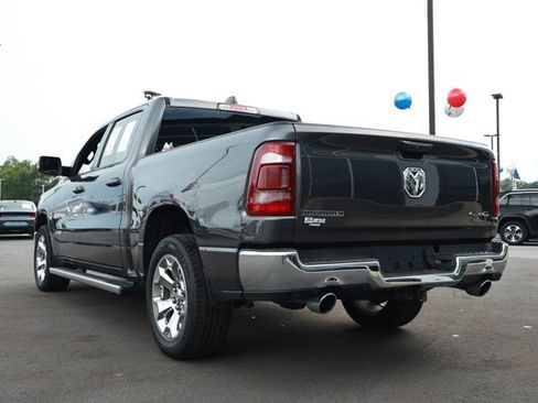 Used 2022 RAM 1500 Big Horn AWD/4WD image 9