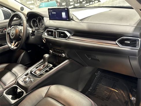 Certified 2025 MAZDA CX-5 Carbon Edition image 18