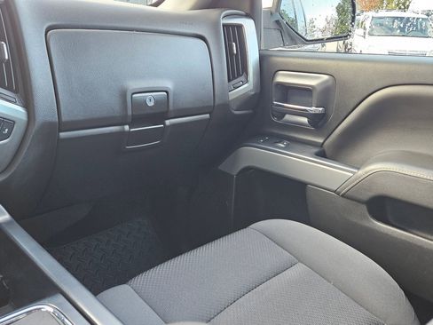Used 2018 Chevrolet Silverado 1500 LT w/ All Star Edition image 11