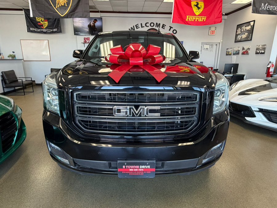 Used 2019 GMC Yukon SLT w/ Graphite Performance Edition AWD/4WD image 3