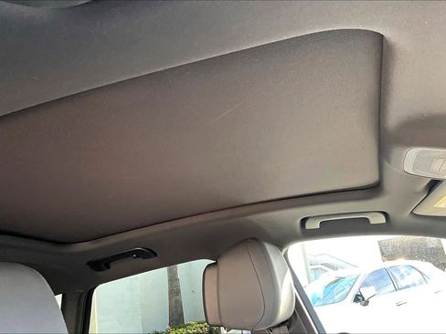 Used 2020 Audi Q3 2.0T Premium w/ Convenience Package image 13