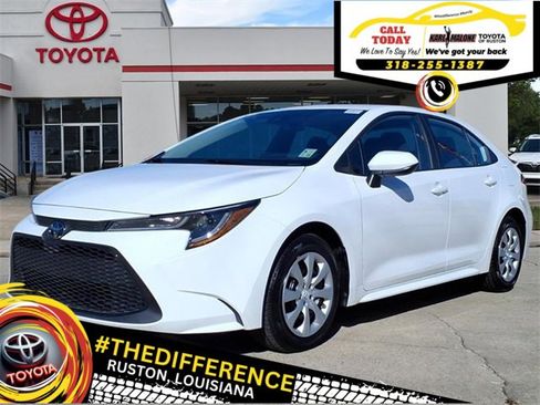 Used 2022 Toyota Corolla LE image 1