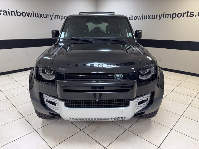 Used 2024 Land Rover Defender 110 S AWD/4WD image 2