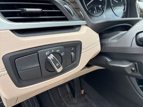 Used 2021 BMW X1 sDrive28i w/ Premium Package image 14