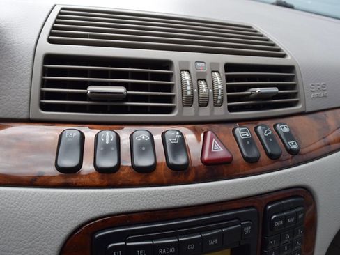 Used 2001 Mercedes-Benz S 500 image 32