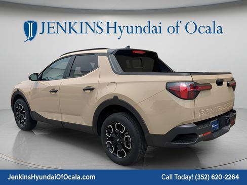 Certified 2024 Hyundai Santa Cruz SEL w/ Activity Package FWD image 5