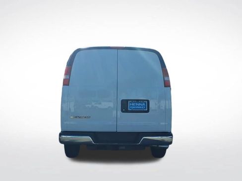 New 2026 Chevrolet Express 2500 w/ Driver Convenience Package RWD image 4
