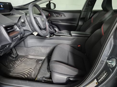 New 2026 Toyota Prius Plug-In Hybrid image 17