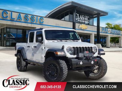 Used 2025 Jeep Gladiator Sport