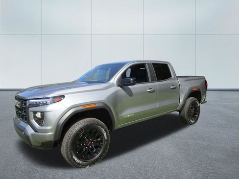 New 2026 GMC Canyon Elevation w/ Convenience Package RWD image 26