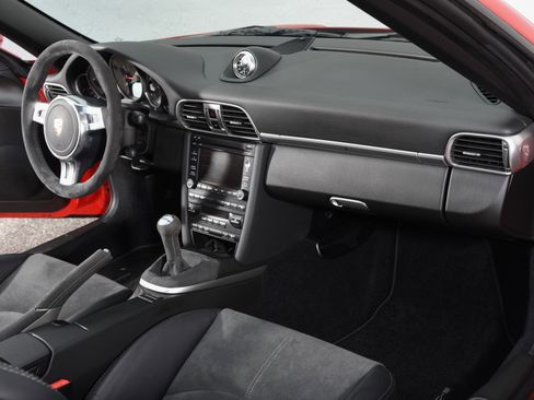 Used 2012 Porsche 911 Carrera GTS RWD image 14