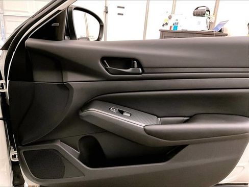 Used 2023 Nissan Altima 2.5 S FWD image 23