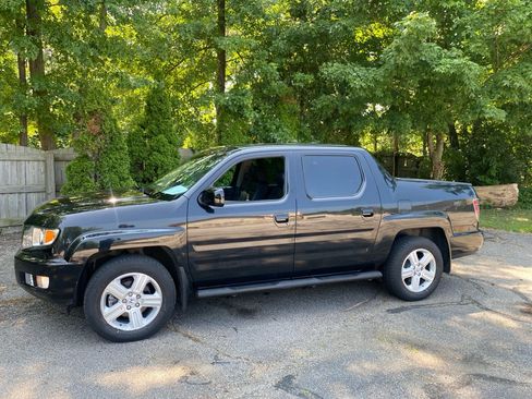 Used 2012 Honda Ridgeline RTL image 2