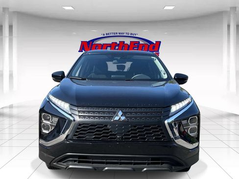 Used 2024 Mitsubishi Eclipse Cross LE AWD/4WD image 9