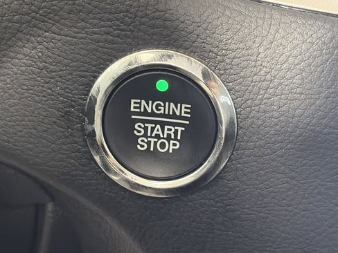 Used 2022 Ford Edge SEL w/ Convenience Package image 28