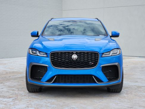 Used 2021 Jaguar F-PACE SVR AWD/4WD image 3