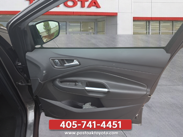 Used 2016 Ford Escape Titanium w/ Equipment Group 301A AWD/4WD image 29