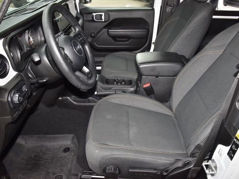 Used 2024 Jeep Wrangler Sport AWD/4WD image 14