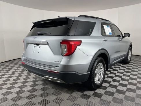Used 2023 Ford Explorer XLT w/ Equipment Group 202A image 11