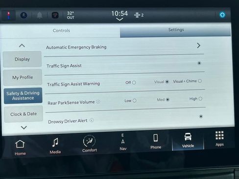 New 2025 RAM ProMaster 2500 w/ Quick Order Package 22G SLT image 6