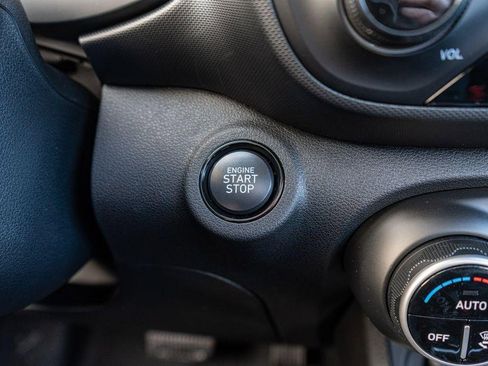 New 2026 Hyundai Venue SEL image 27