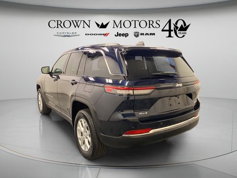 Used 2023 Jeep Grand Cherokee Limited AWD/4WD image 12