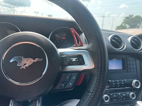 Used 2019 Ford Mustang Coupe w/ Black Accent Package RWD image 31