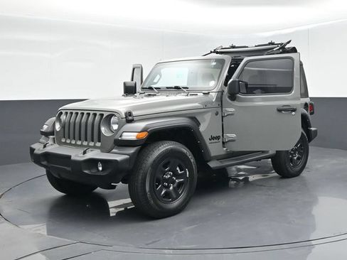 Used 2022 Jeep Wrangler Sport AWD/4WD image 58