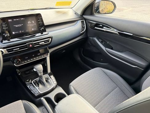 Certified 2023 Kia Seltos S FWD image 24