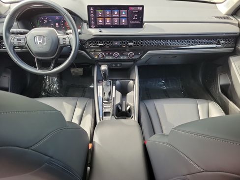 Used 2023 Honda Accord EX-L image 13