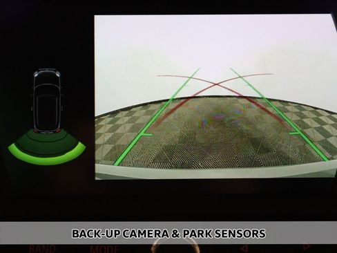 Used 2019 MINI Cooper Hardtop image 3