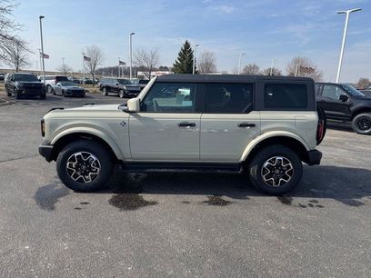 New 2026 Ford Bronco Outer Banks