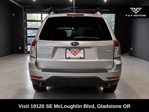 Used 2010 Subaru Forester 2.5X Premium AWD/4WD image 4