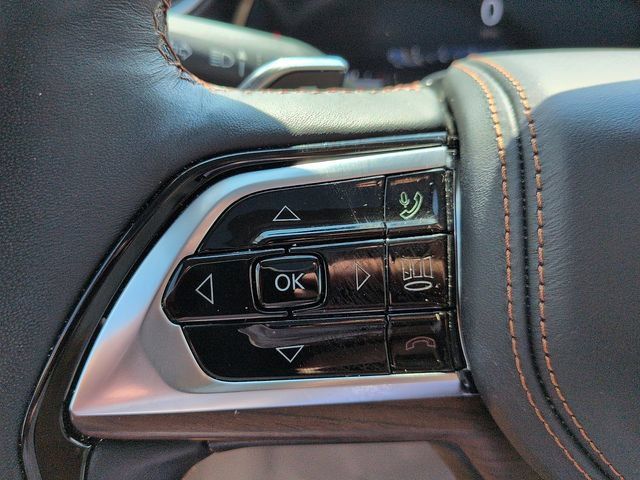 Used 2023 Jeep Grand Cherokee L Summit w/ Advanced Protech Group IV AWD/4WD image 21