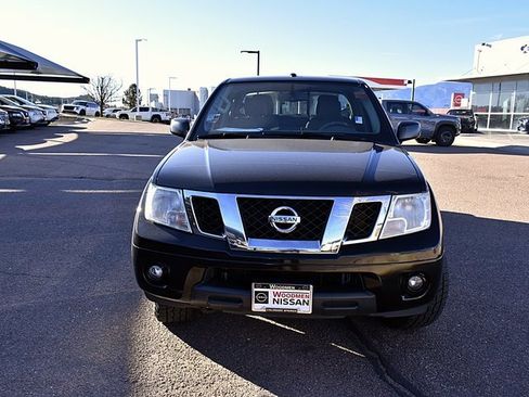 Used 2017 Nissan Frontier SV w/ SV Value Truck Package image 2