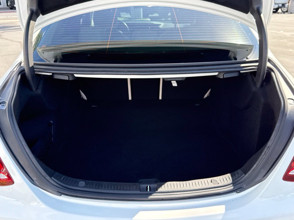 Used 2018 Mercedes-Benz E 300 image 16