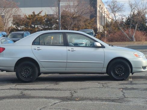 Used 2003 Toyota Corolla LE image 4