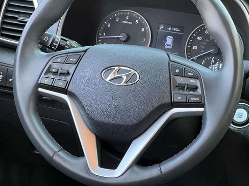 Used 2019 Hyundai Tucson Limited w/ Cargo Package AWD/4WD image 16