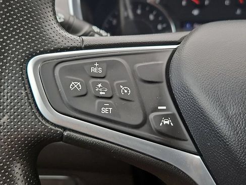 Used 2023 Chevrolet Equinox LT FWD image 27