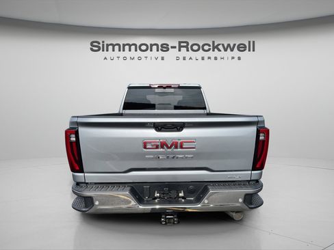 New 2026 GMC Sierra 2500 SLT w/ SLT Premium Package AWD/4WD image 4